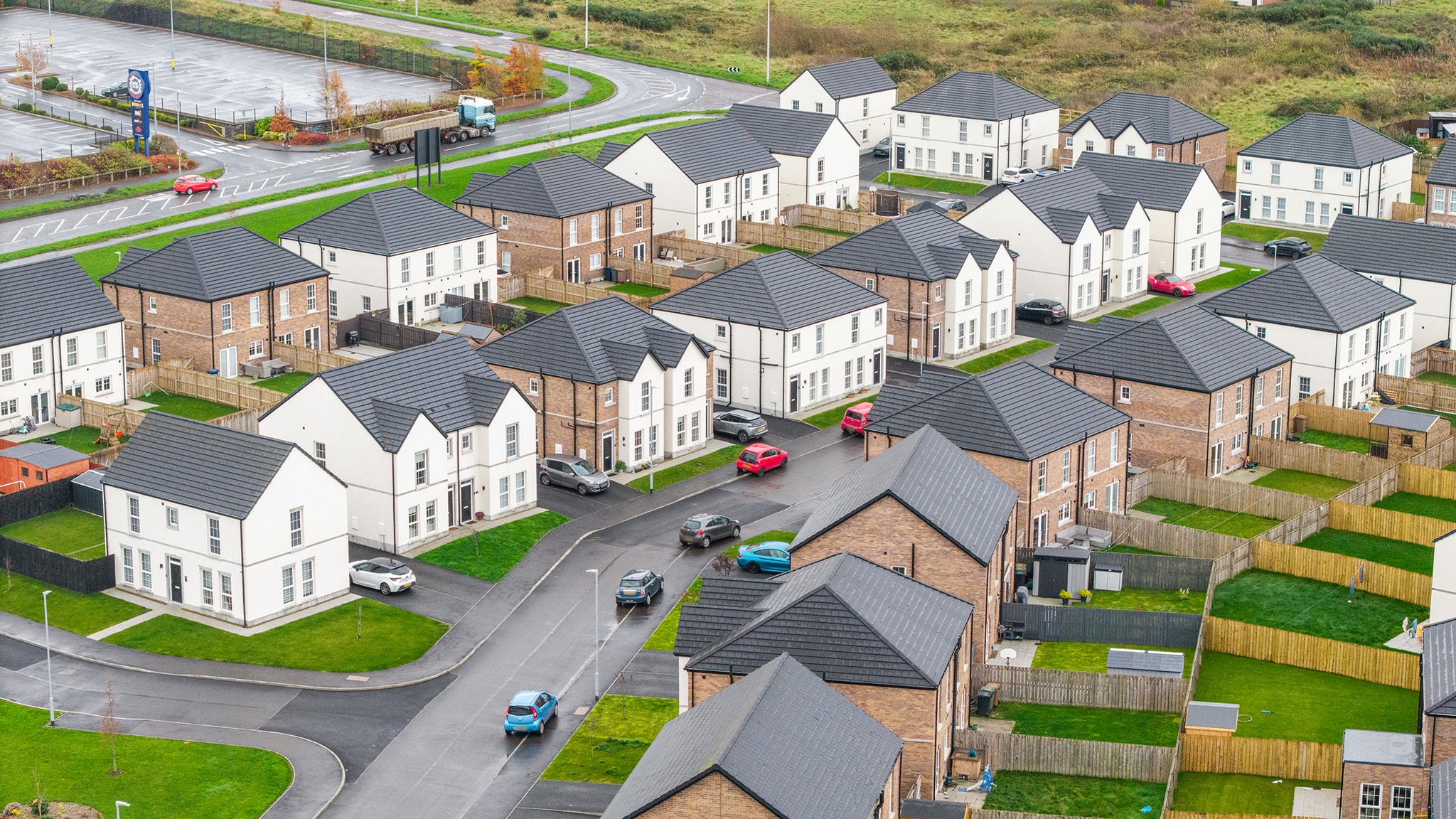 Street scene at South Lake Park, Craigavon